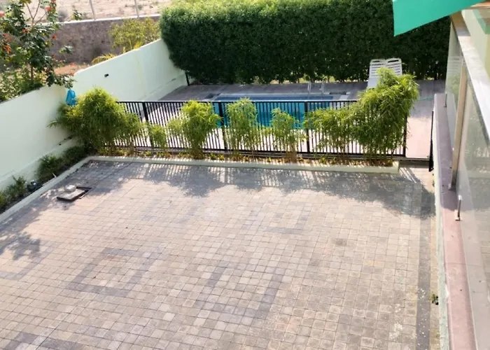 Raj Farms Luxury Villa And Private Pool Near Kukus Jaipur